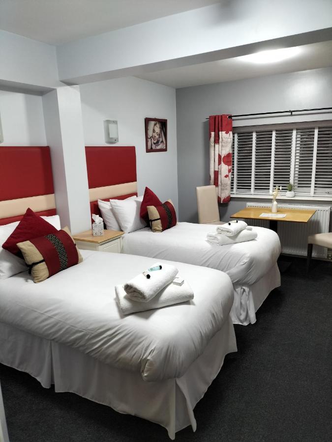 Sutherlands Hotel Гейтсхед Экстерьер фото